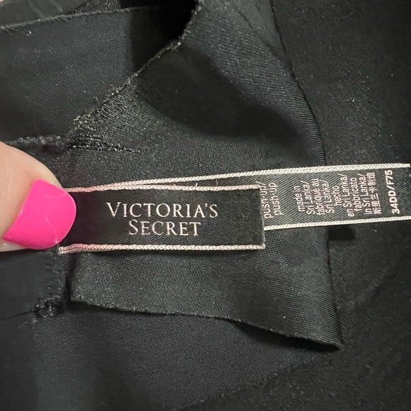 Victoria’s Secret Black Push Up Bra Size 34DD - Picture 6 of 7
